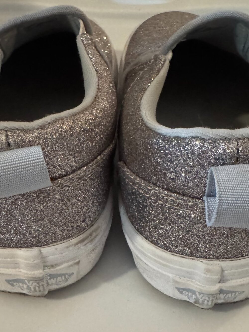 Vans Girls' Missy Silver Glitter Slip-On Sneakers, S:Girls' 3, Excellent Shape - Picture 3 of 8